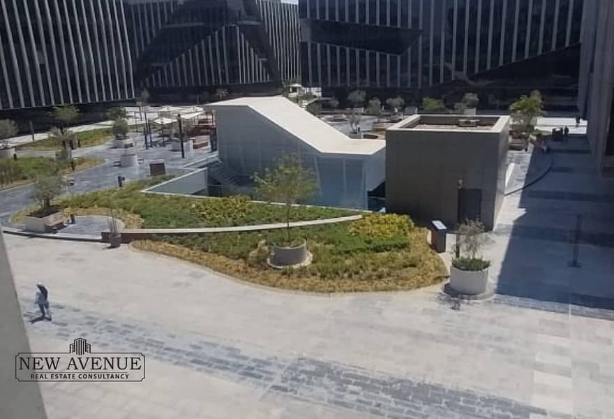 4 c13c1faf-3856-4041-a26d-2b96765f4b35_original (2). jpg