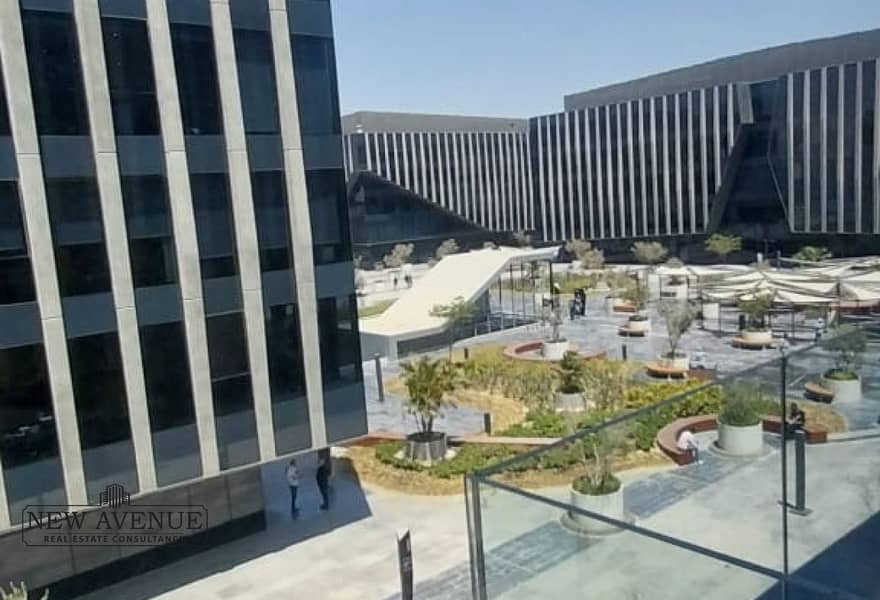 5 c13c1faf-3856-4041-a26d-2b96765f4b35_original (4). jpg