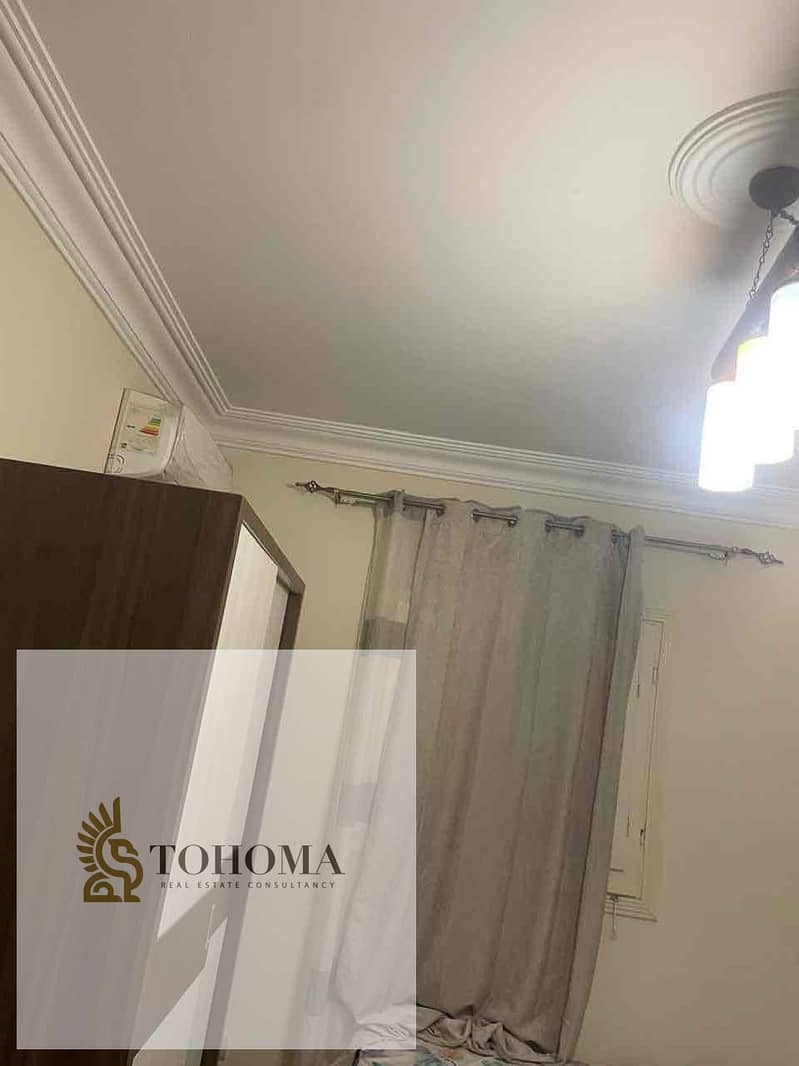 12 ef58139b-80de-4325-9756-04fb94522ab8. jpg