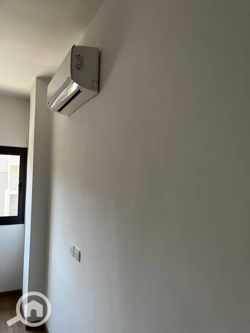 4 WhatsApp Image 2026-01-15 at 8.42. 19 AM (2). jpeg