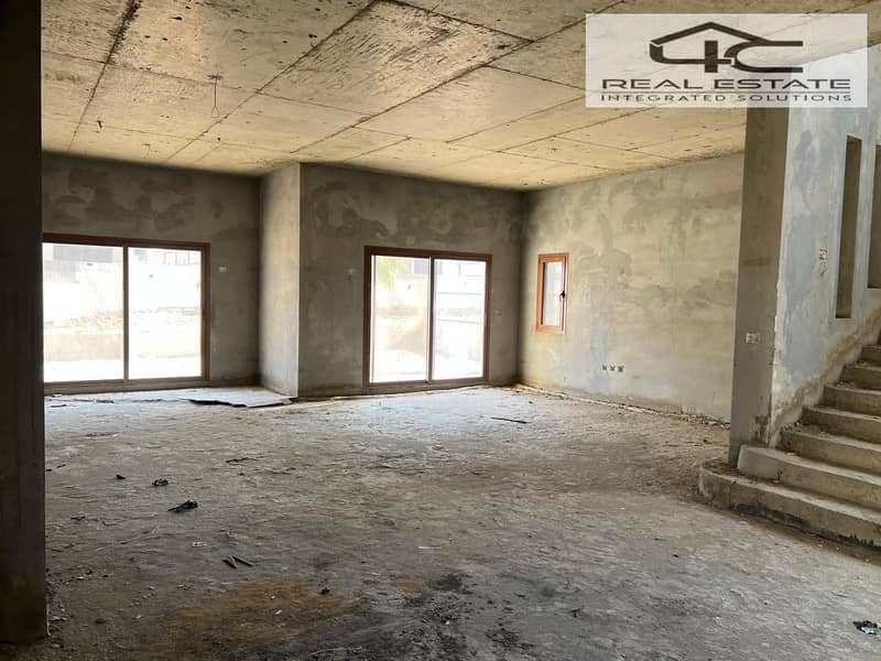 8 WhatsApp Image 2026-01-11 at 1.42. 20 PM (1). jpeg