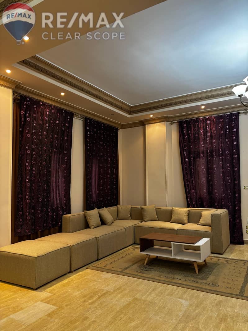 12 61186087-4f47-47d5-89f8-fd04d0183763. jpg