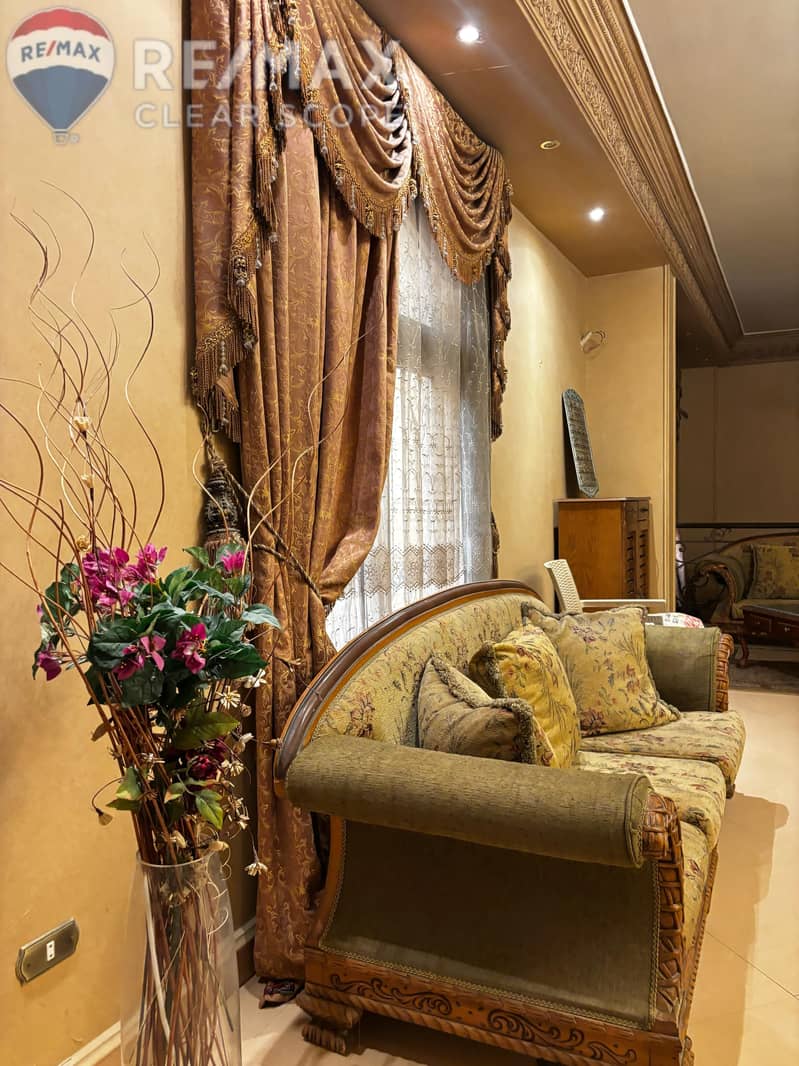 13 b21a1a66-3861-4e4b-879b-a2e6847d3086. jpg