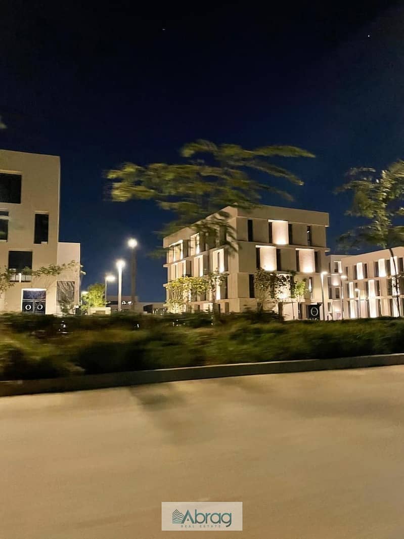 4 01e8d771-10e3-42fd-b699-32fa7ad7137c. jpg