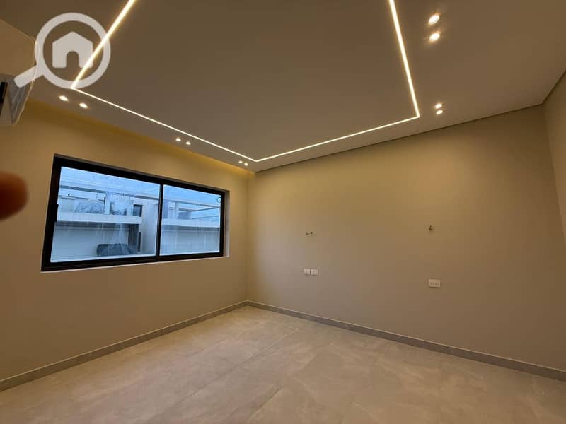 8 WhatsApp Image 2026-01-19 at 12.27. 41 (2). jpeg