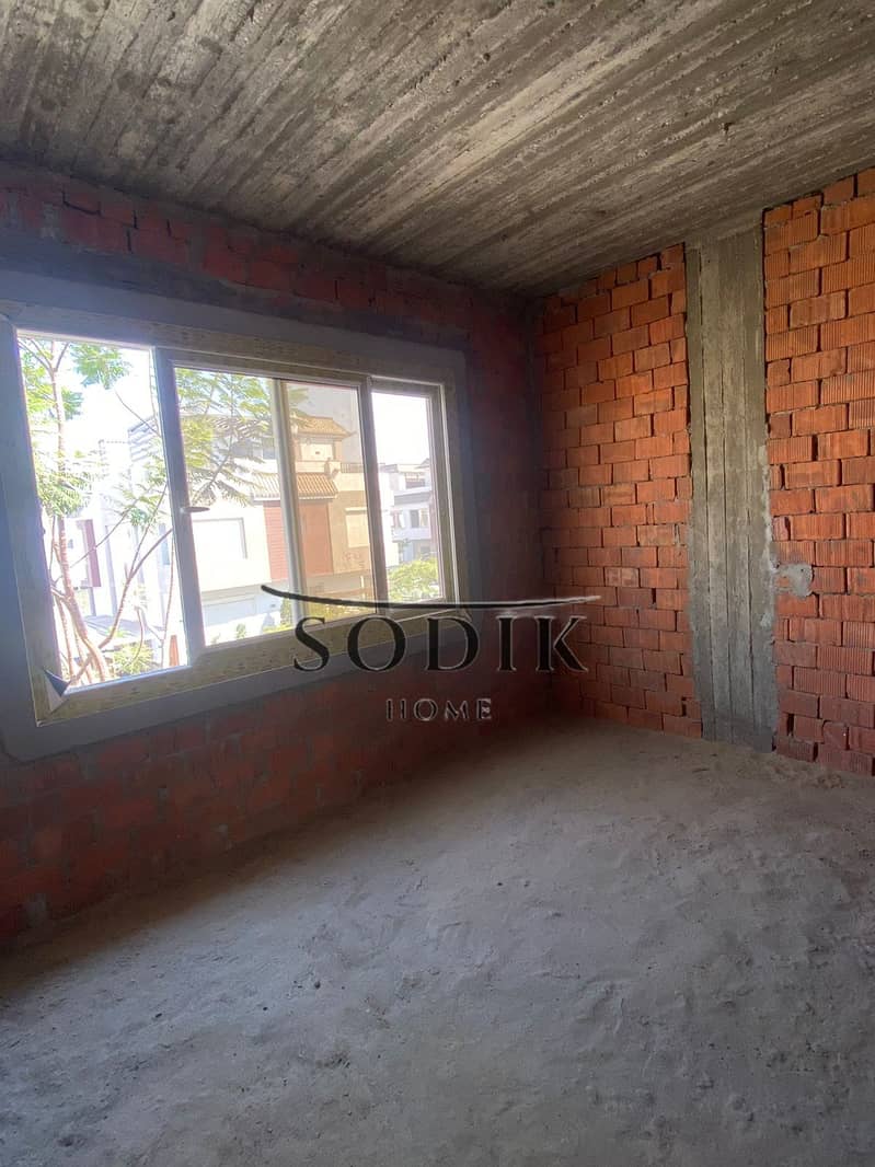 11 WhatsApp Image 2025-10-14 at 3.09. 07 PM. jpeg