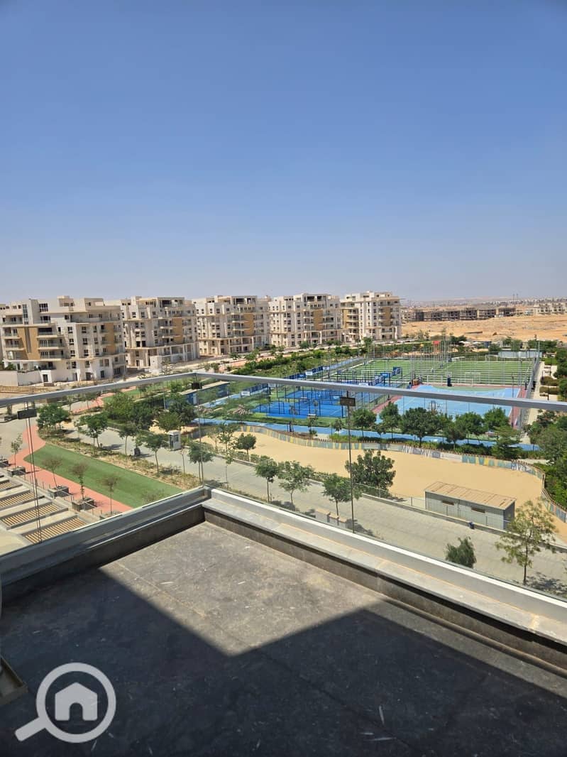 12 WhatsApp Image 2025-08-20 at 17.41. 46_55ce7406 - Copy. jpg