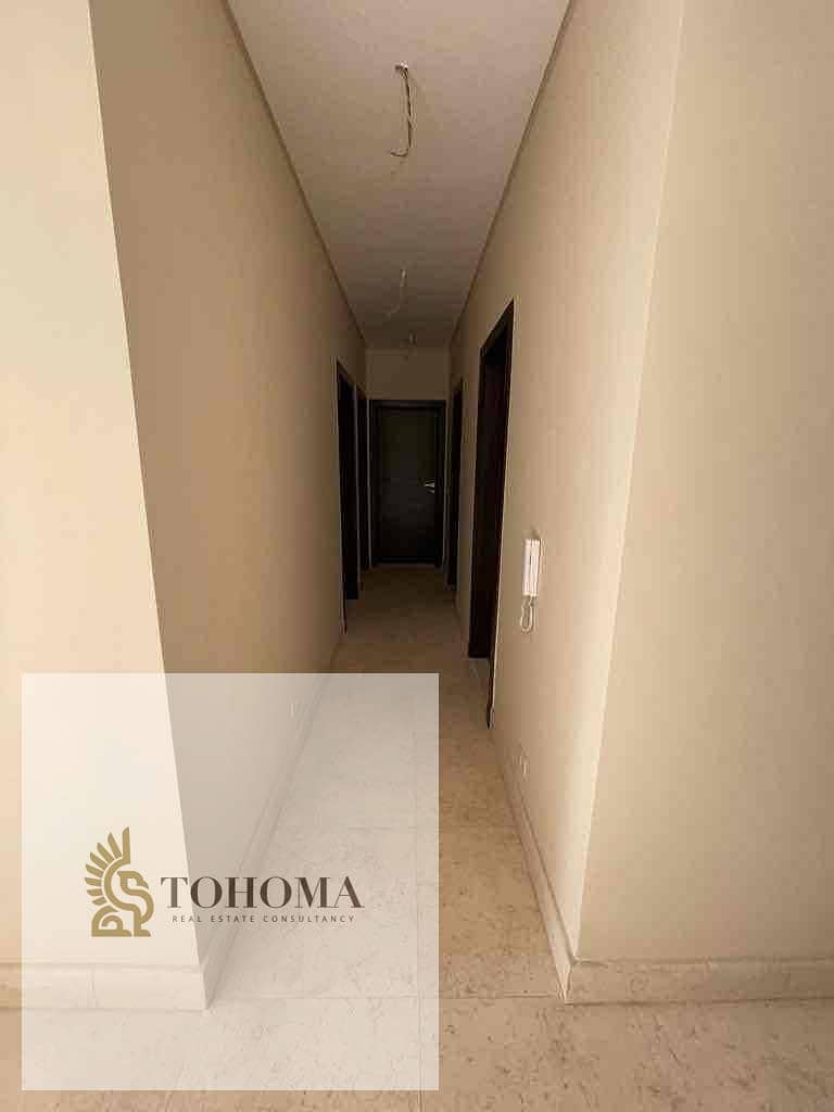 2 15c42300-78ef-4bad-bf53-dffdb0697a2a. jpg