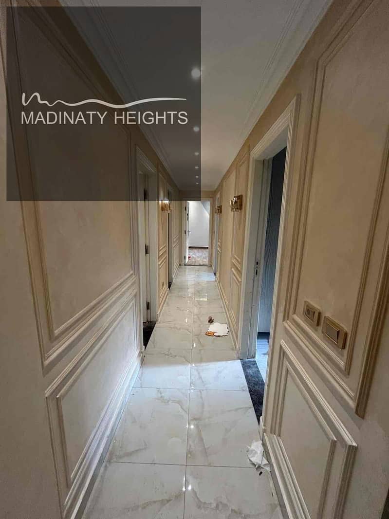 4 d495ba03-6852-42ce-aa2f-df56c9ef4d95. jpg