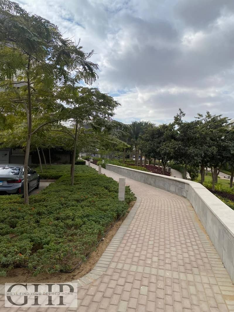 10 WhatsApp Image 2025-12-29 at 4.28. 36 PM (5). jpeg