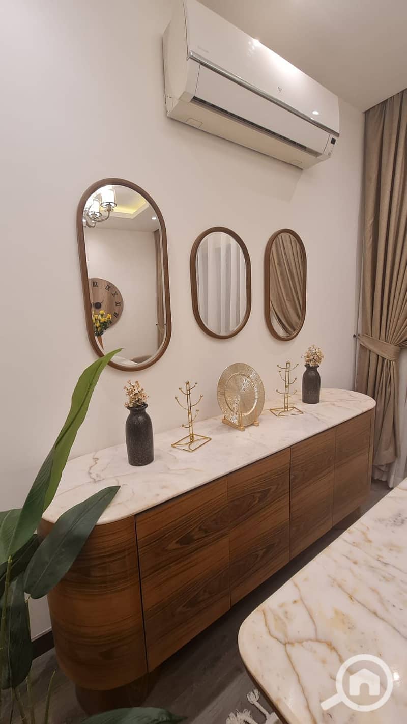 3 7c5d7692-45fd-43c2-91b8-6ec993c0fca7. jpg