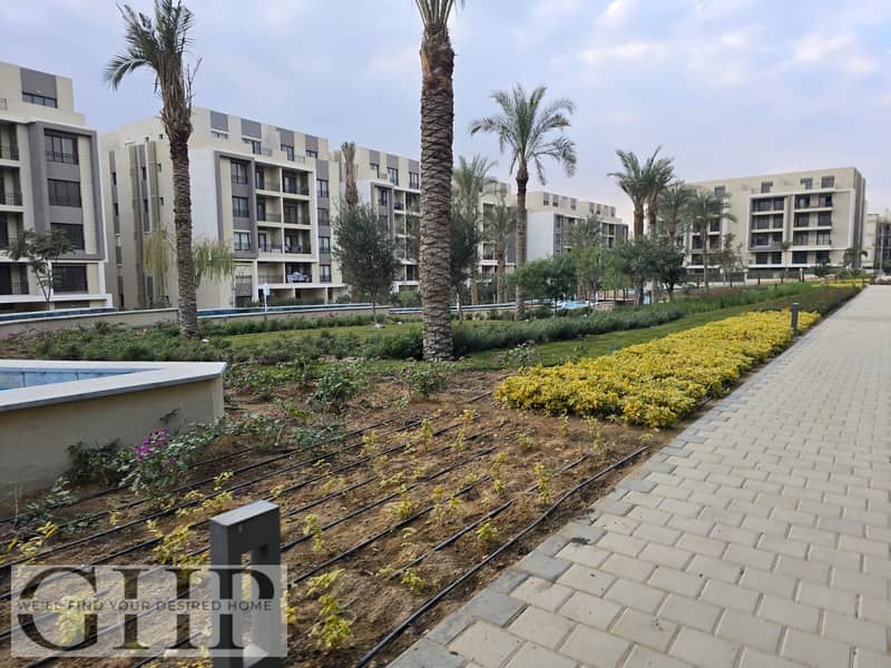 5 bfa696ad-88bc-4e0b-8ed8-54fa8e393974. jpg