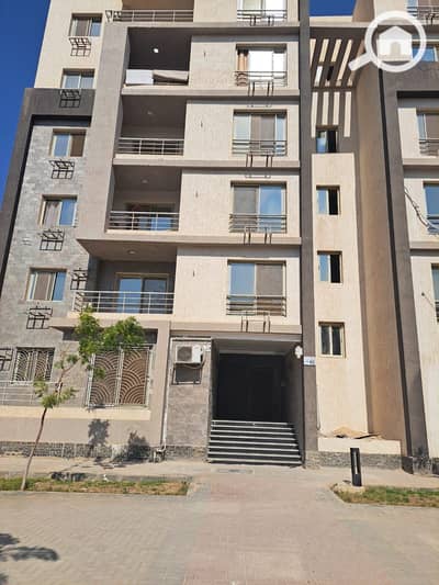 3 Bedroom Flat for Sale in Sheikh Zayed, Giza - WhatsApp Image 2026-01-18 at 11.44. 31 AM. jpeg
