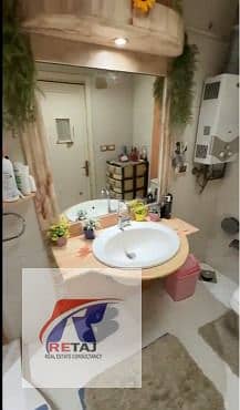 10 deebdec2-6411-4a1f-9fab-d9e23a626502. jpg