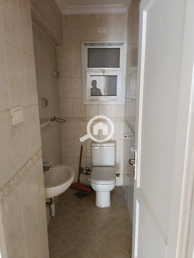 8 611096554_1525484236246814_1376773753269084777_n (2). jpg