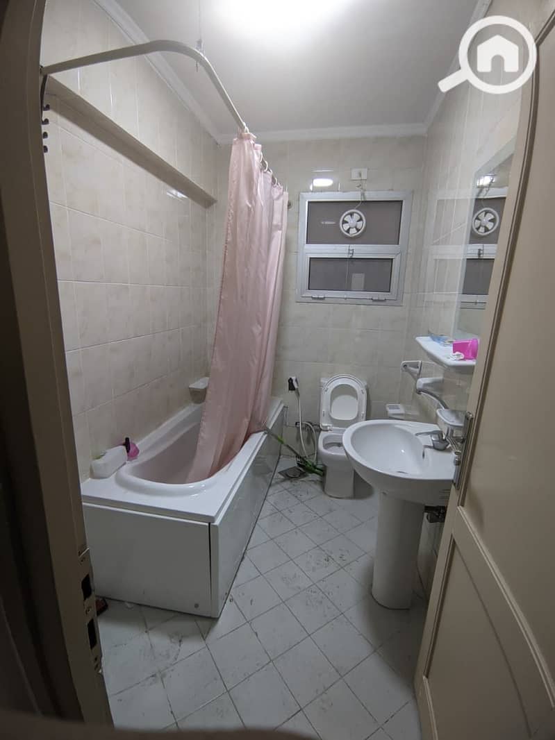 7 2408a851-4464-4252-bd5d-688cd6ab405d. jpeg