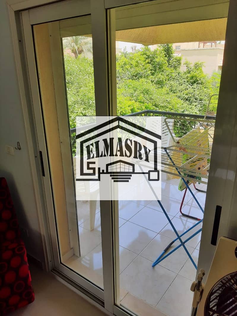 12 504b7621-d9d8-4e56-9013-5d311198ca3e. jpg