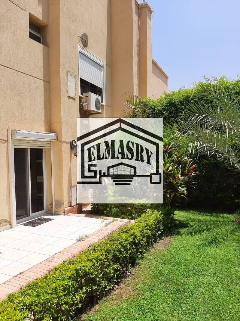 24 b3b8d371-732b-41d3-bbfb-be4fd76a3133. jpg