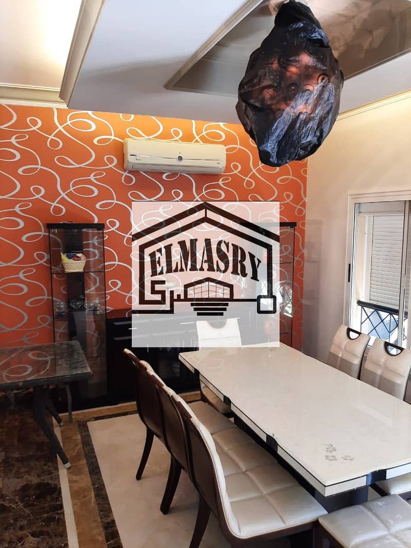 36 f8455cc0-2e5a-4ba4-9b1a-1a2b8b19de7f. jpg