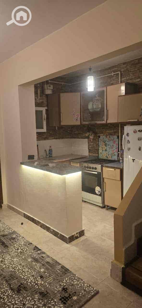 4 591cca4f-4bd3-420b-94d3-7ee974641c4f. jpg