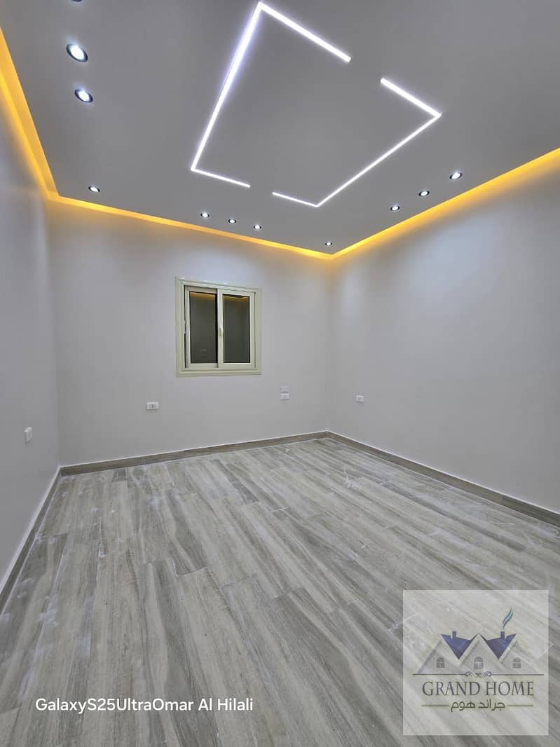 8 aca9acdf-44fe-4988-88eb-bc76657798f2. jpg