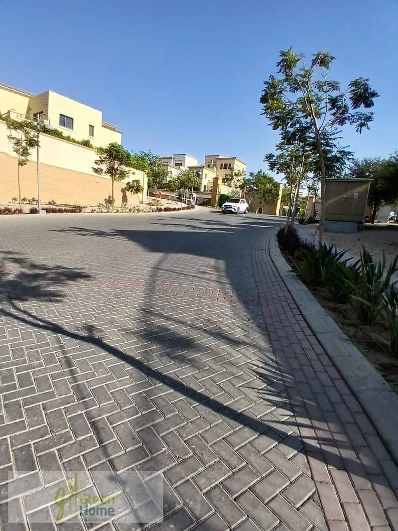 11 9b82e8ec-3c09-4c75-9a55-2791061e6f2e. jpg