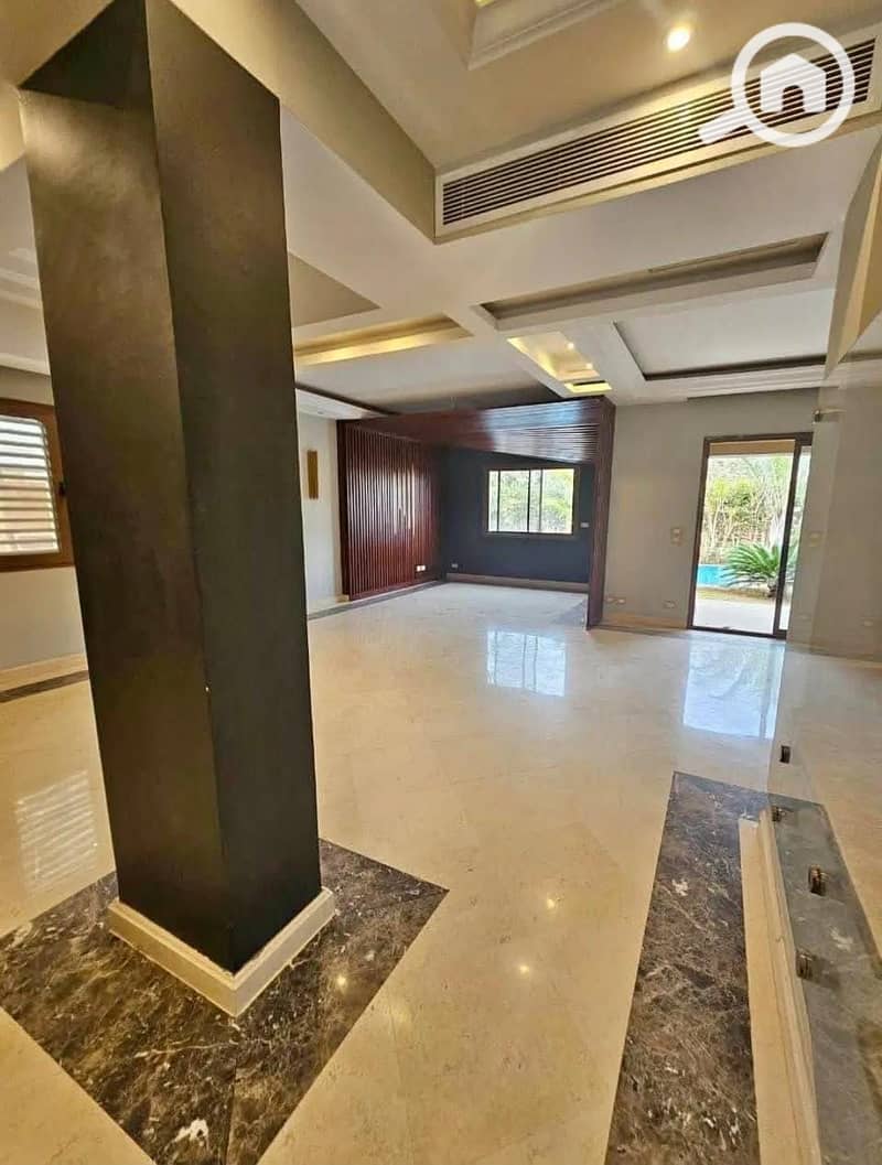 3 b81bdac4-bd50-45b7-b911-a24904c44e7d. jpeg