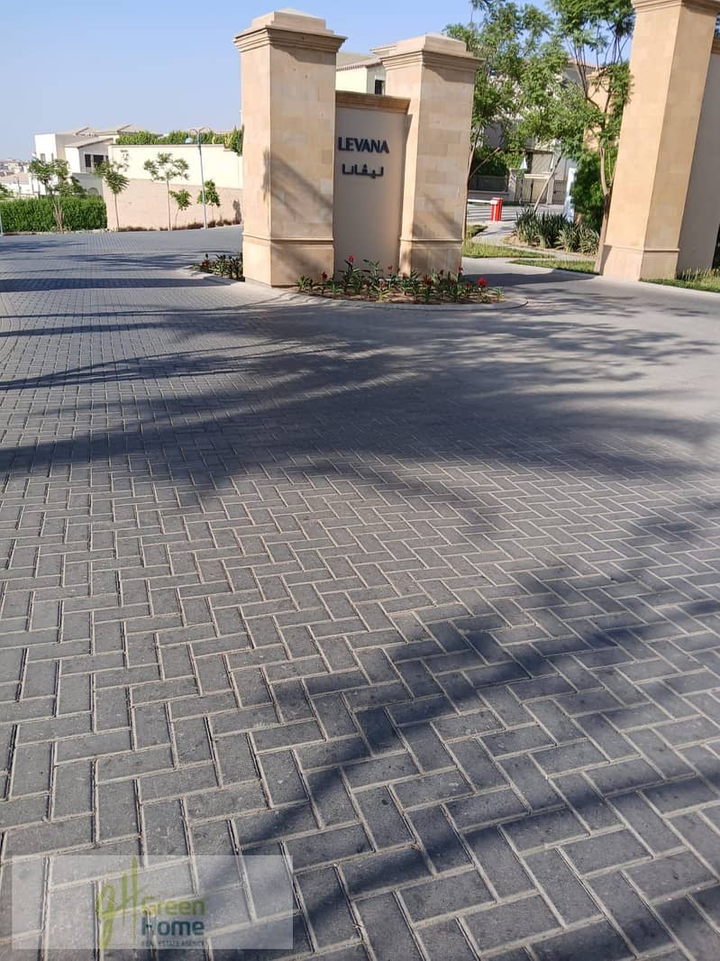 3 d8d0daaa-e284-4aa7-877f-5e73e41881ae. jpg