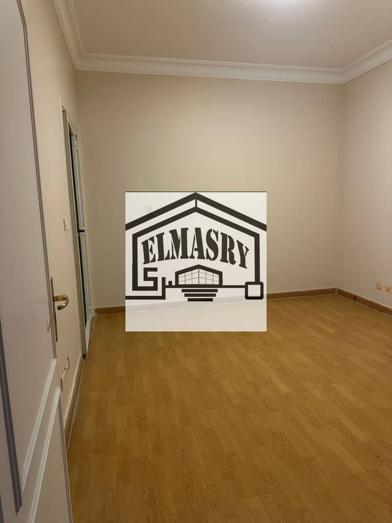 4 a35bff69-774a-4a44-8efb-35f9e20e6af3. jpg