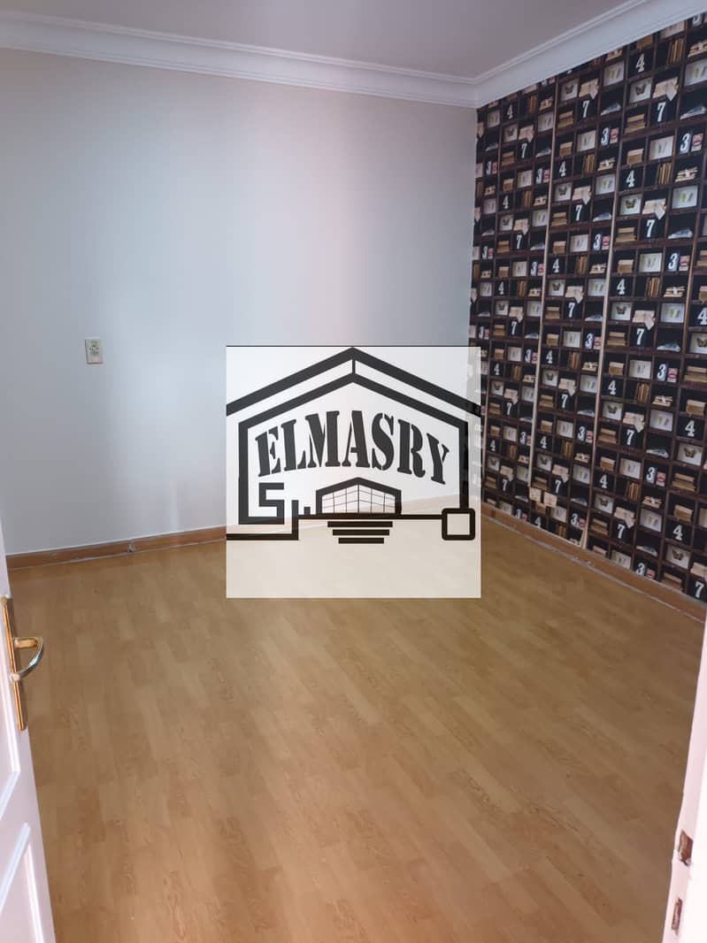 8 4a83e31f-90db-4f12-9d94-b60e0a1a86f2. jpg