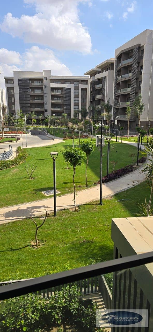 4 b3254699-3608-4237-8930-3e53b761940a. jpg