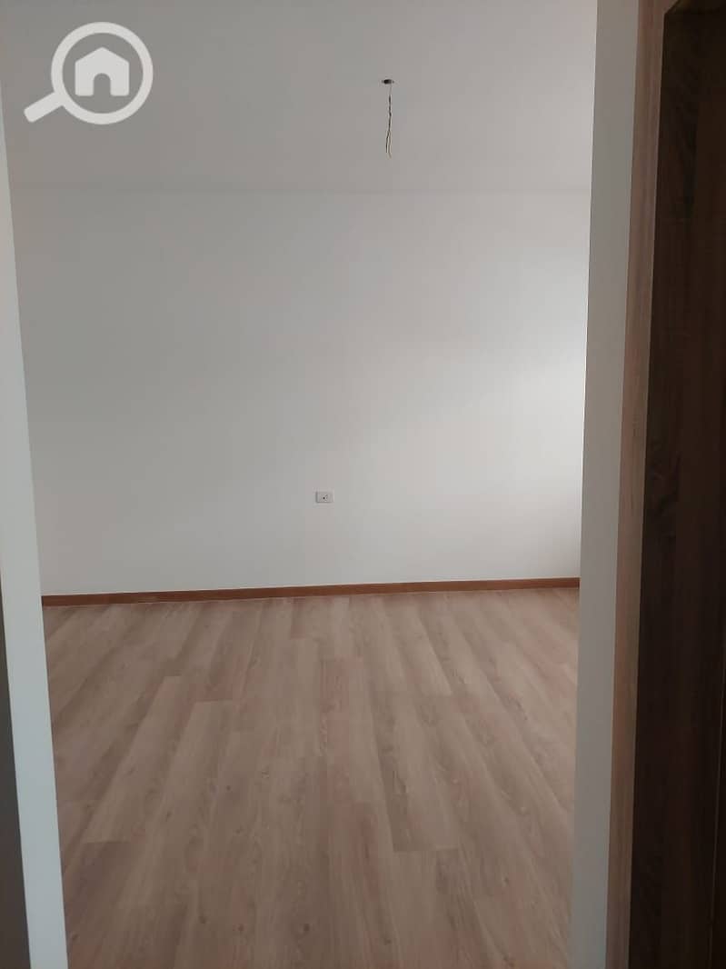 4 WhatsApp Image 2025-12-02 at 2.21. 43 PM (3). jpeg