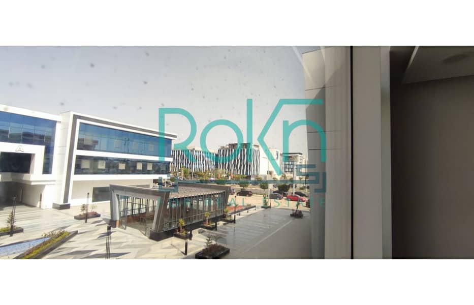 5 18d6db68-9216-4735-bb17-c3cae4b8a737. jpg