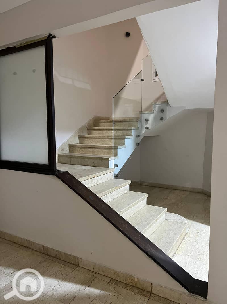 7 9c4d7741-5b93-4296-9d00-e741f1fa11da. jpg