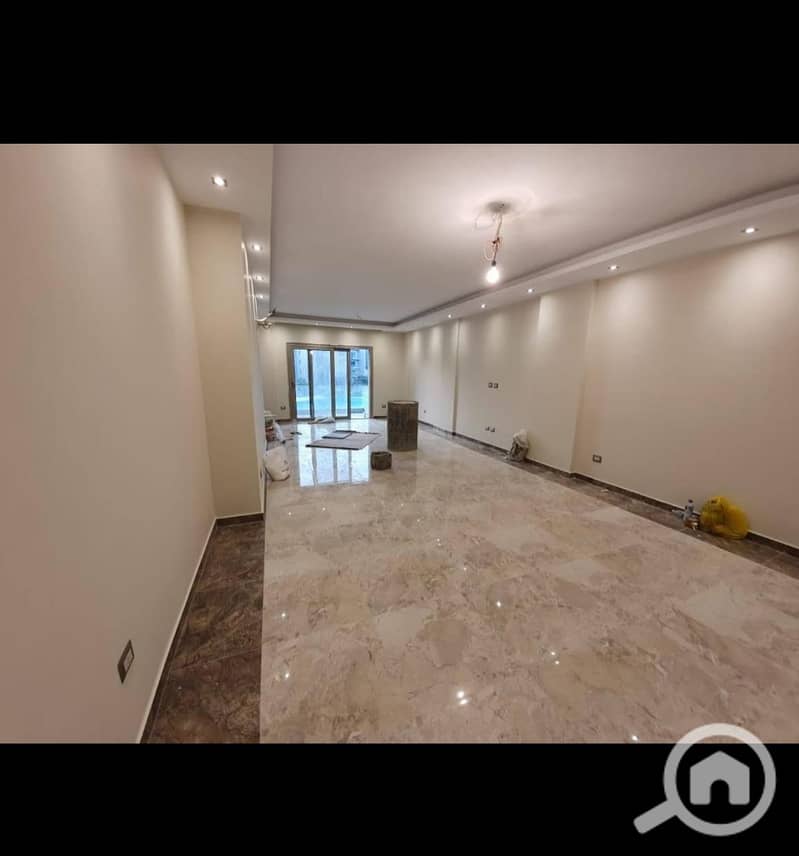 16 ee5ed985-d17d-482b-aa17-54e795cbc3ee. jpg