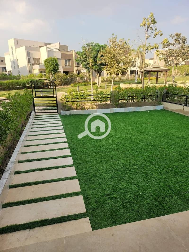 4 489864864_698070359324754_1657232347458994992_n. jpg