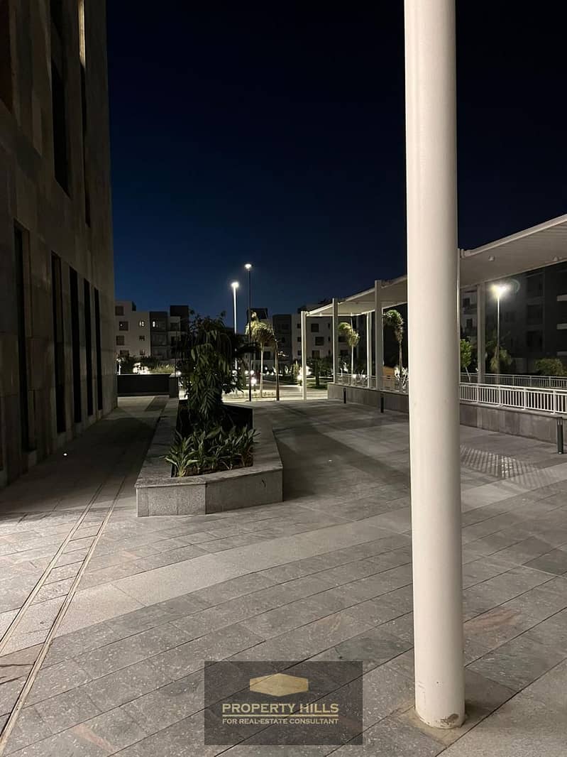 12 WhatsApp Image 2024-10-29 at 12.29. 24 PM. jpeg