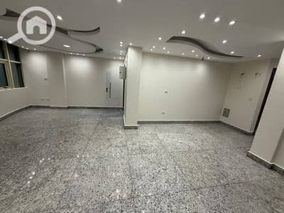 مکتب  للايجار في مصر الجديدة، القاهرة - 1001128345. jpg