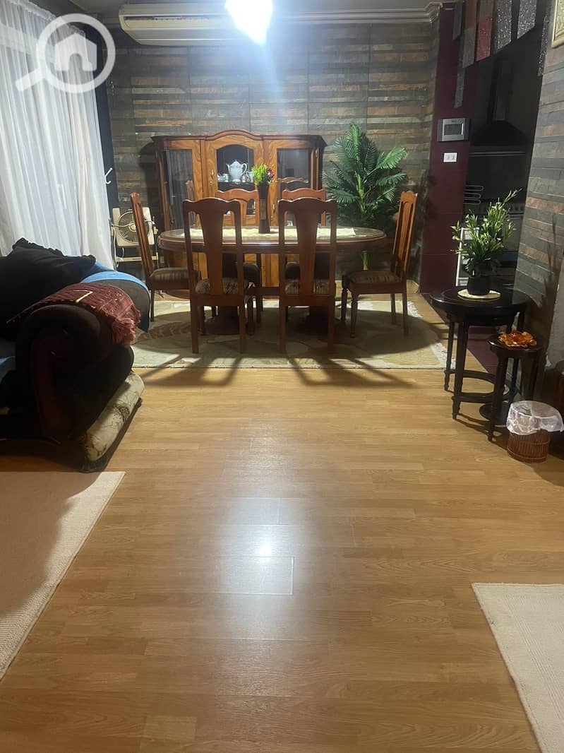 4 c151bb62-7102-4707-8633-b4610aa8c441. jpeg