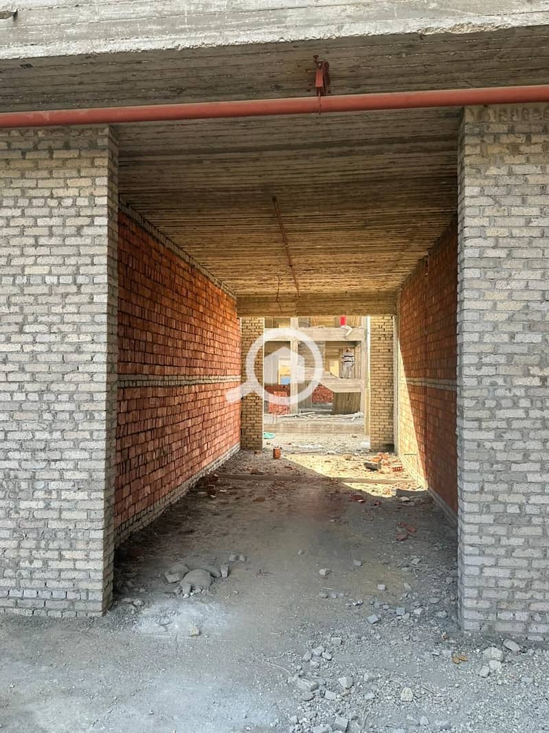 9 a6fe02fc-2324-4ae5-a8b0-6f9c7973ba31. jpg