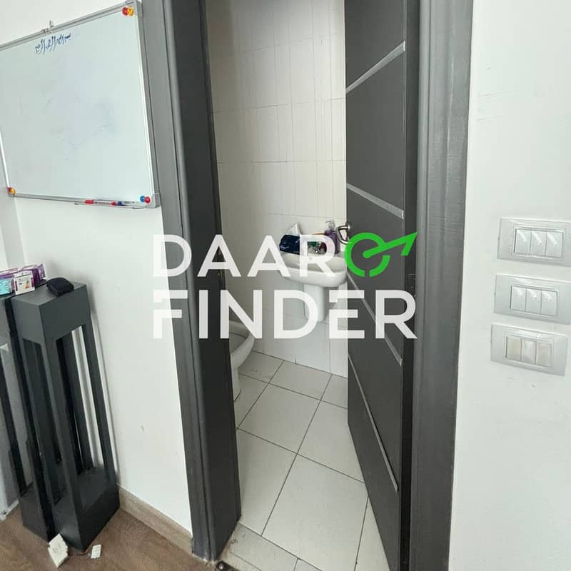 5 21244f63-98dd-46bd-bfdb-d9a88bfbbaf0. jpg