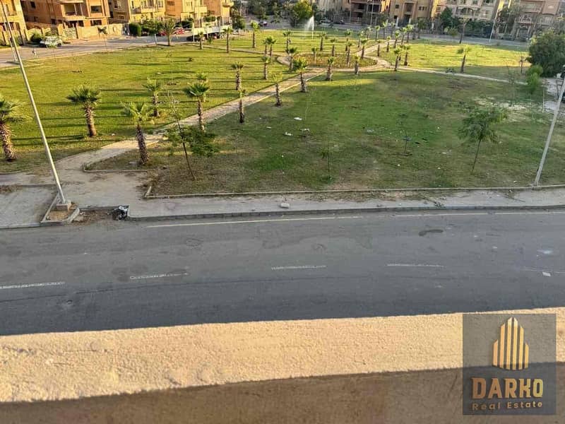 12 5f3d3f34-6d90-4873-bd0e-0719452d94f0. jpg