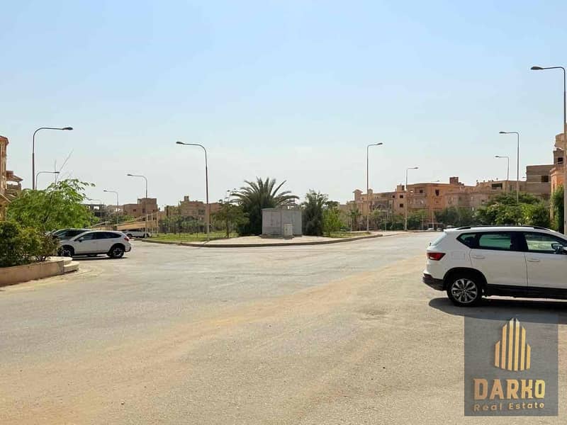 13 f31e3adc-e84a-40c8-bd41-20236ddc5675. jpg