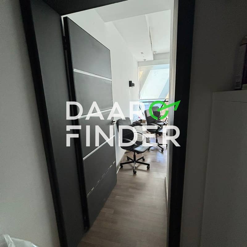 10 fe8bc2b8-e5a4-4a34-85bc-4840e2d9ef84. jpg