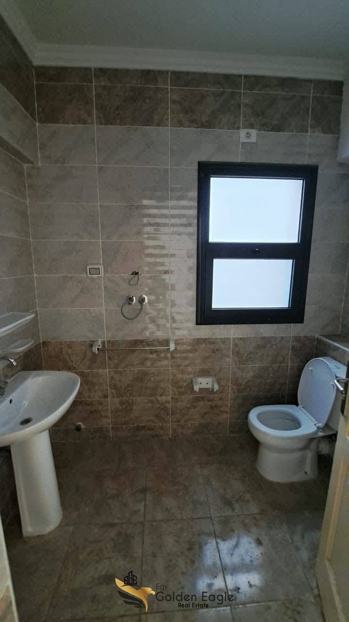 8 617857492_1561799928383867_5037356413939974760_n. jpg