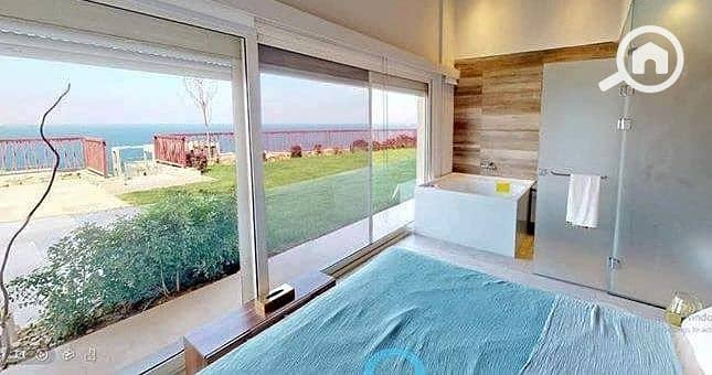 12 67349341_145773543284293_2499488168168914944_n. jpg