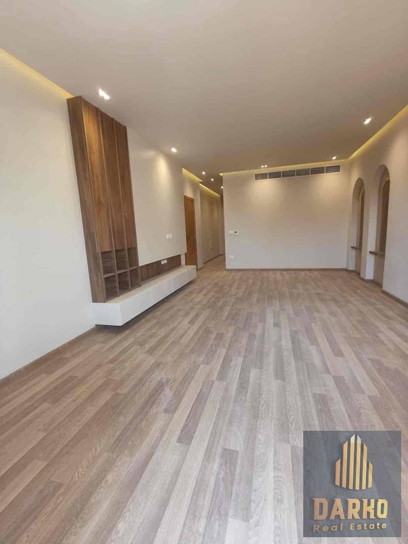 4 95c44607-0c73-4ce9-bf5a-e5301a755c17. jpg