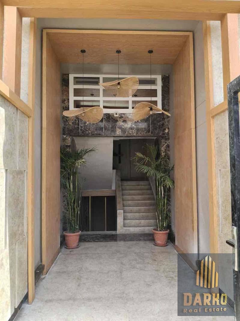 5 316c8f3c-4564-487b-8f80-1ae4651780b0. jpg