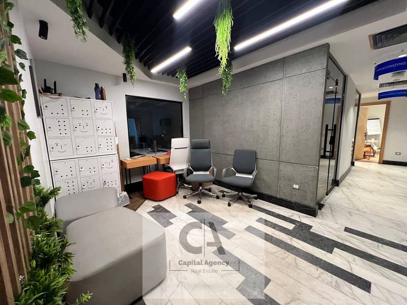 2 12048d71-b34a-4326-aa45-0bdcfc06df4b. jpg