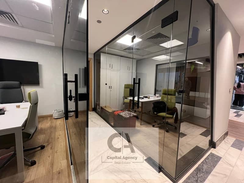 7 8d76afbf-baca-4377-af4d-5a9524fa15b8. jpg